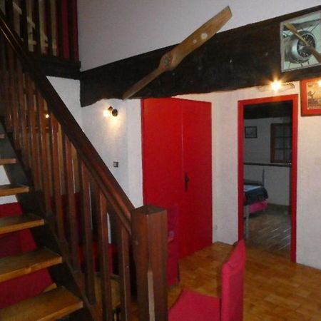 Le Gite D'En Haut Jarret Buitenkant foto