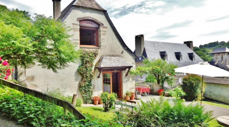 Le Gite D'En Haut Jarret Buitenkant foto